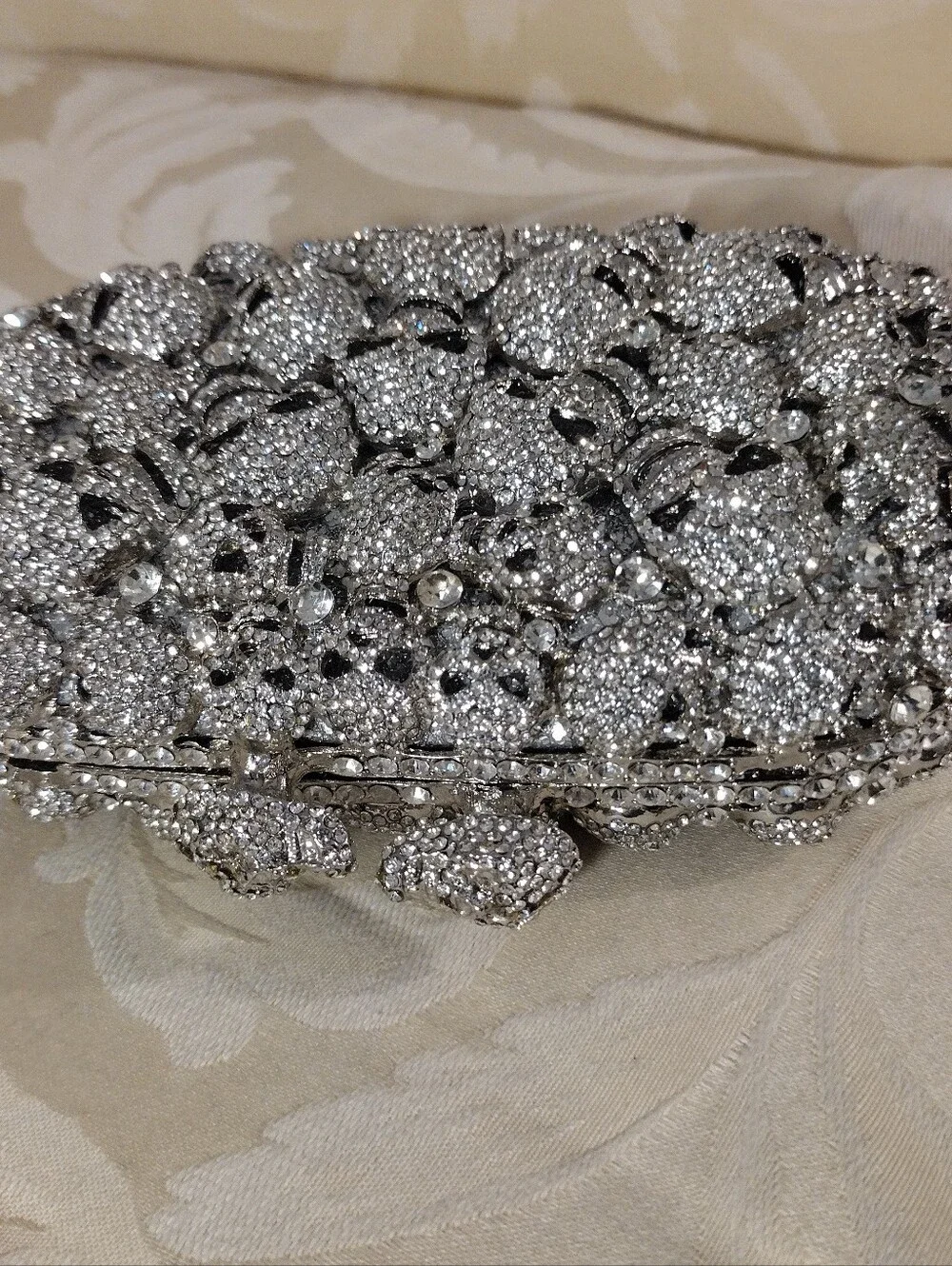 Boutique De FGG Silver Crystal Encrusted Skull Bag! 🔥